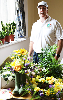 image: Dickinson's Lawn and Plant Services - click to see flower presentation.